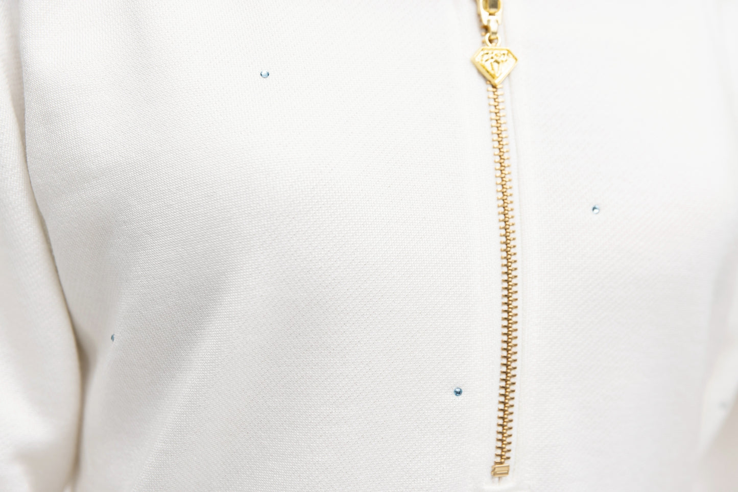 “ロッソビューテ” フーディーショートワンピース ホワイト