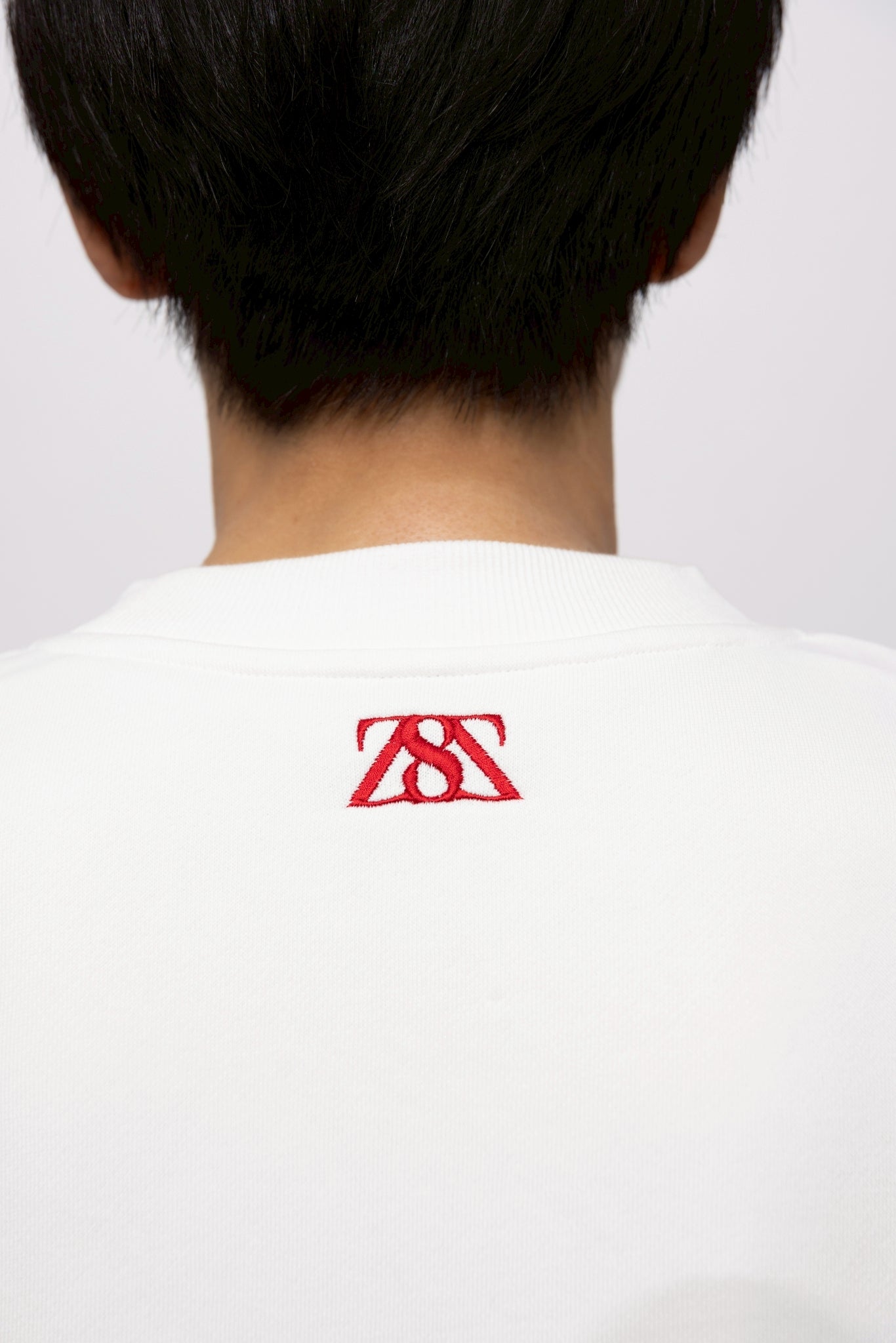 “エイザさん”スウェット トップス ホワイト