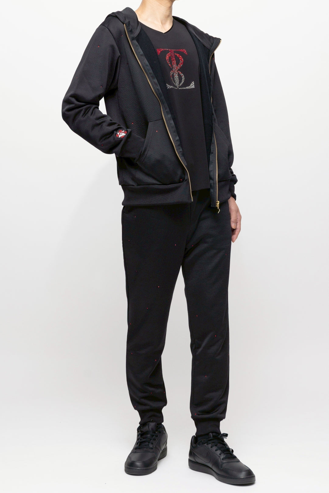 “ロッソスターラ” フーディートップス