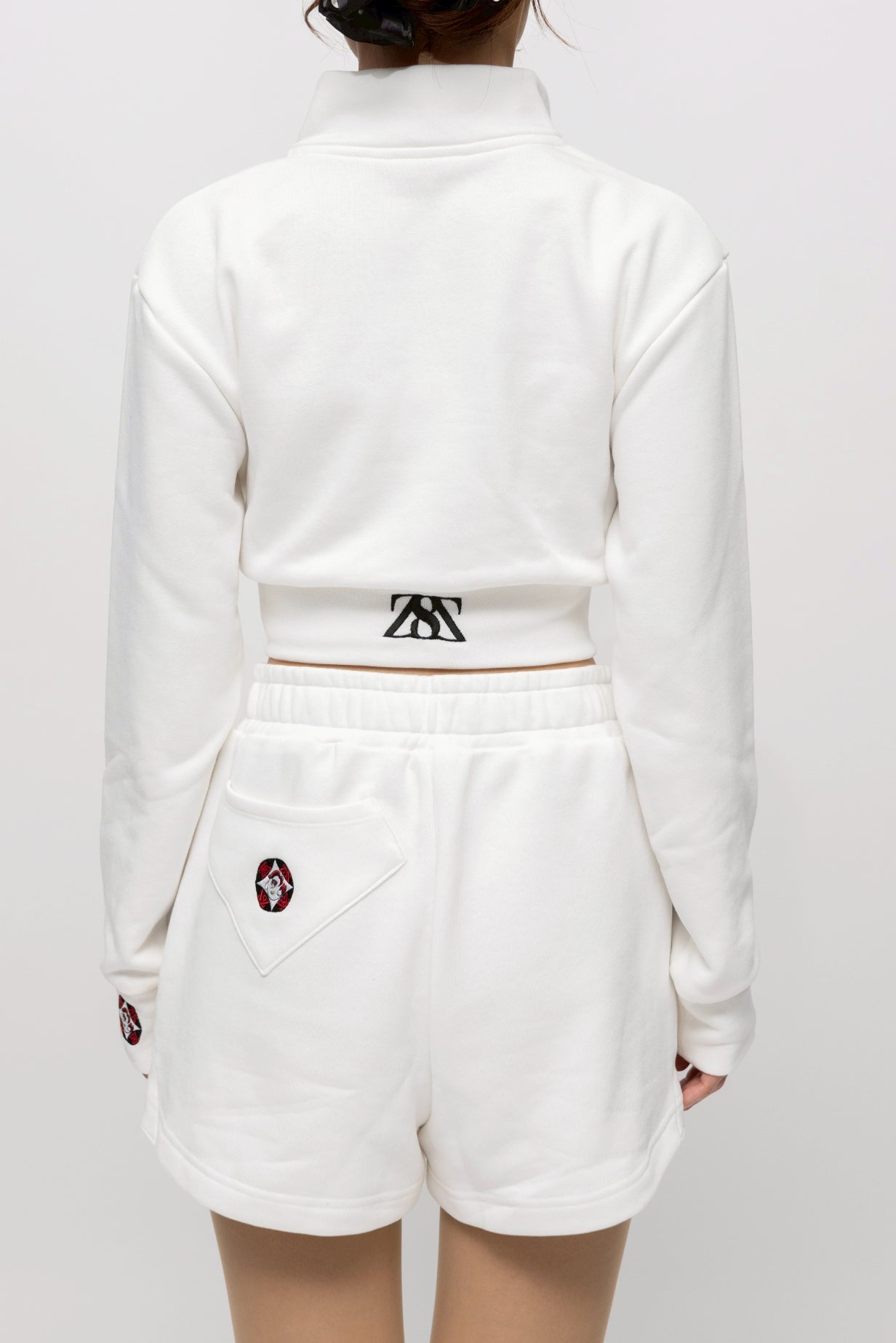 “ダンザ” ショートパンツ  ホワイト