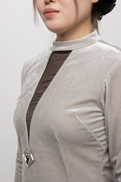 “ソーニョベルルッタ” ミドル丈ワンピース  シルバー