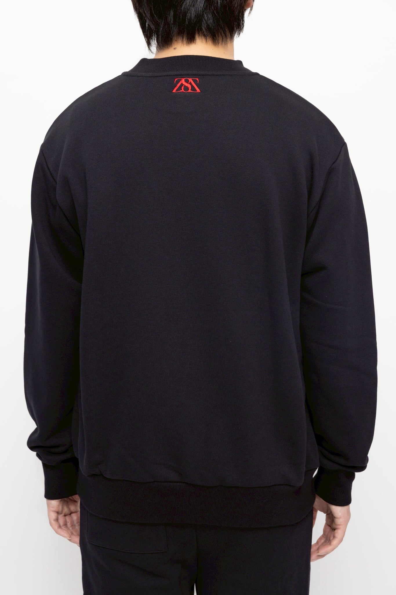 “エイザさん”スウェット トップス  ブラック